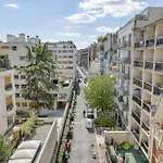 Superb Apartment With Terrace & Ac In The 17Th