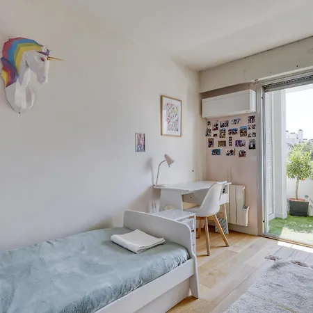 Apartment Superb With Terrace & Ac In The 17th *